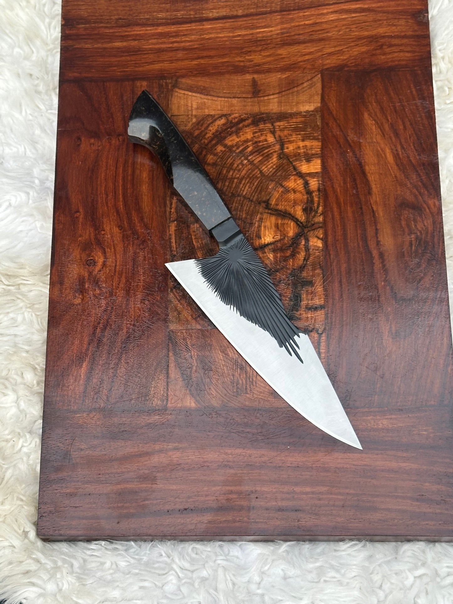 D2 Steel Chef Knife Ultra Sharp Blade Brown Resin Handle