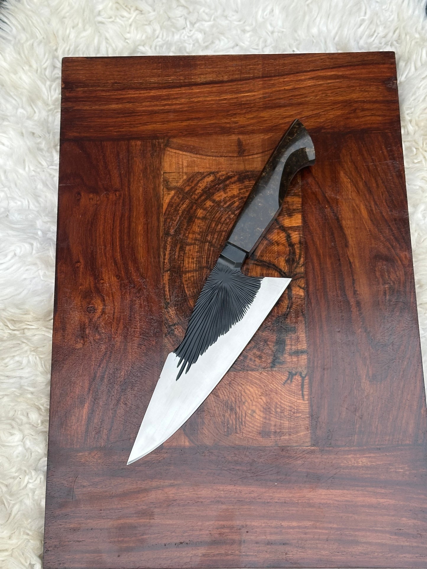 D2 Steel Chef Knife Ultra Sharp Blade Brown Resin Handle
