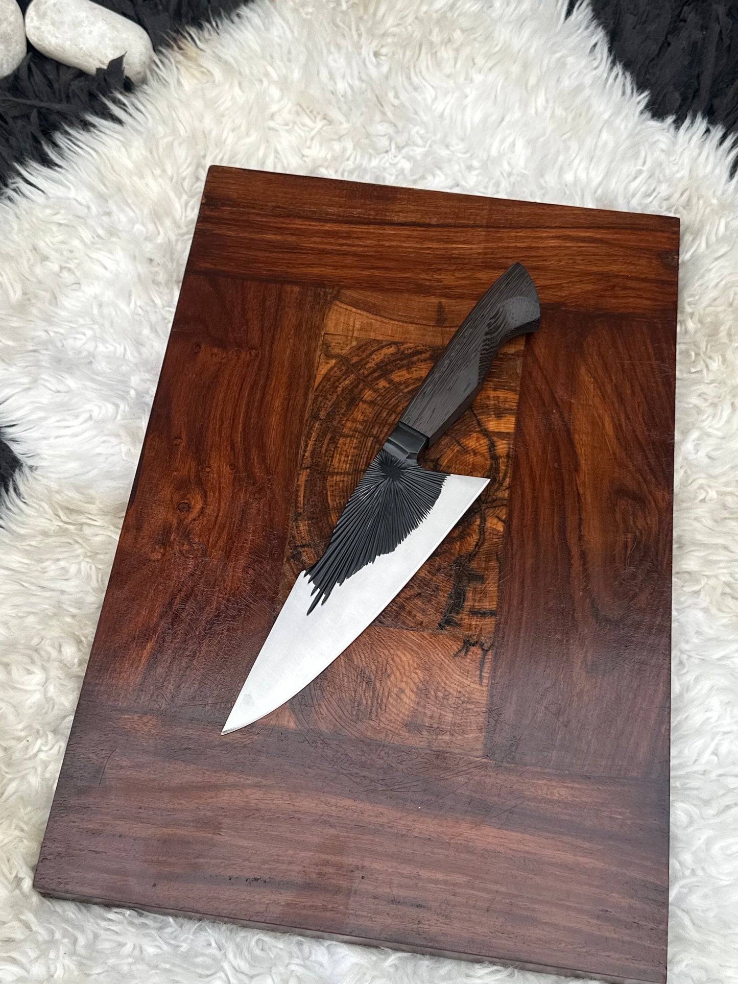 D2 Steel Chef Knife – Sunburst Powder Coated Blade with Ergonomic Grip